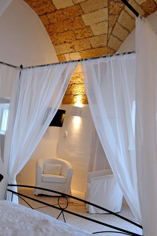 Holiday Home La Corte Dei Pirri Галяно дел Капо Стая снимка
