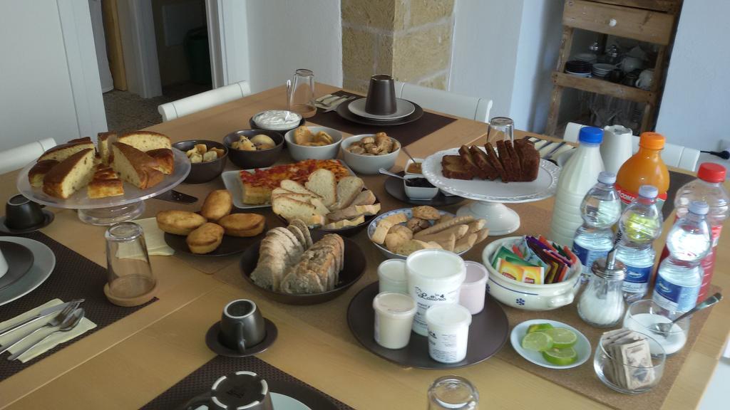 Holiday Home La Corte Dei Pirri Галяно дел Капо Екстериор снимка