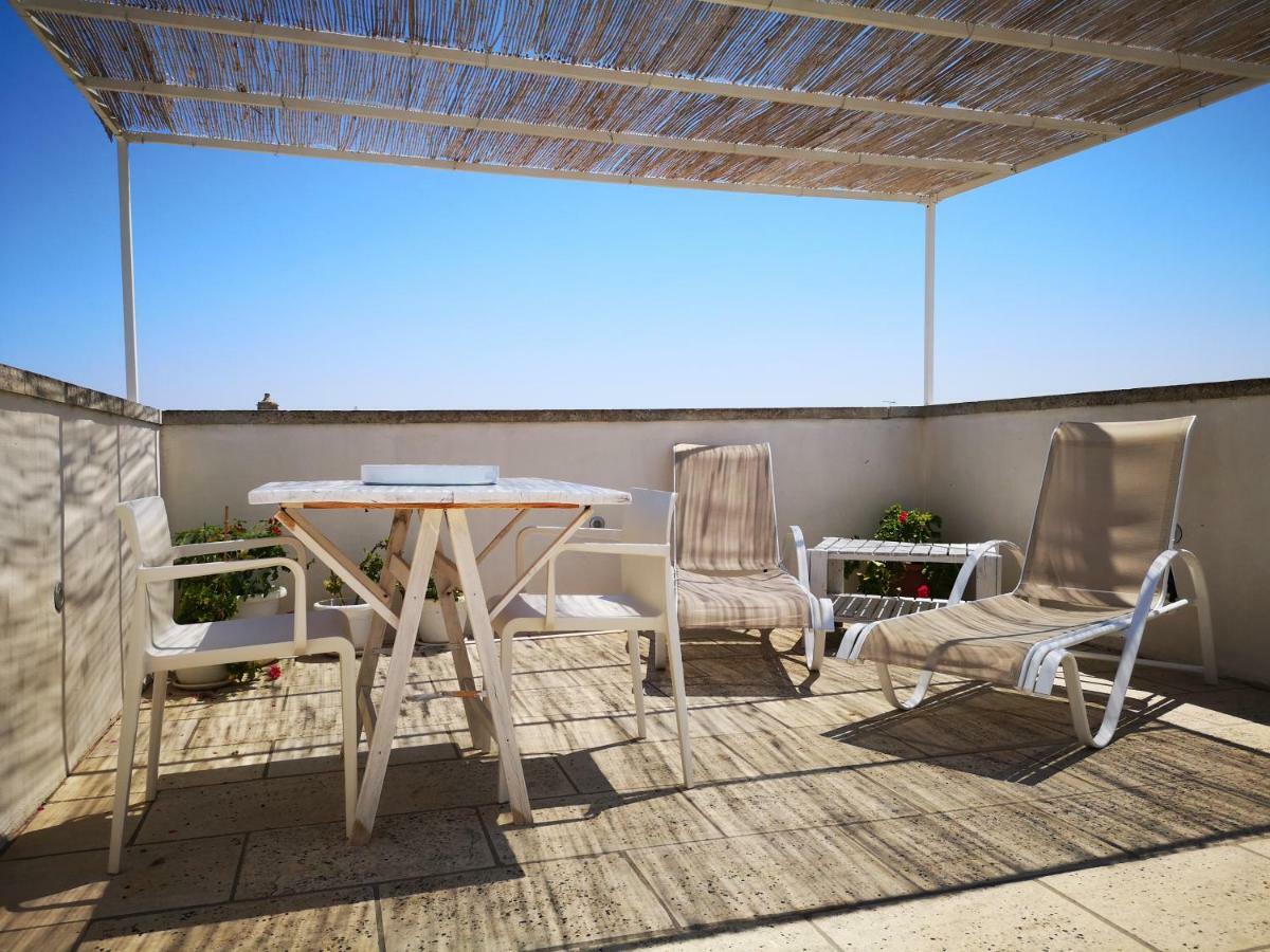 Holiday Home La Corte Dei Pirri Галяно дел Капо Екстериор снимка